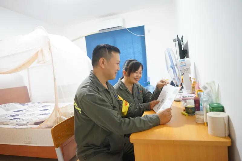 广青科技:114对双职工入住“夫妻楼” 广青科技👩🏼⚖️:114对双职工入住“夫妻楼”