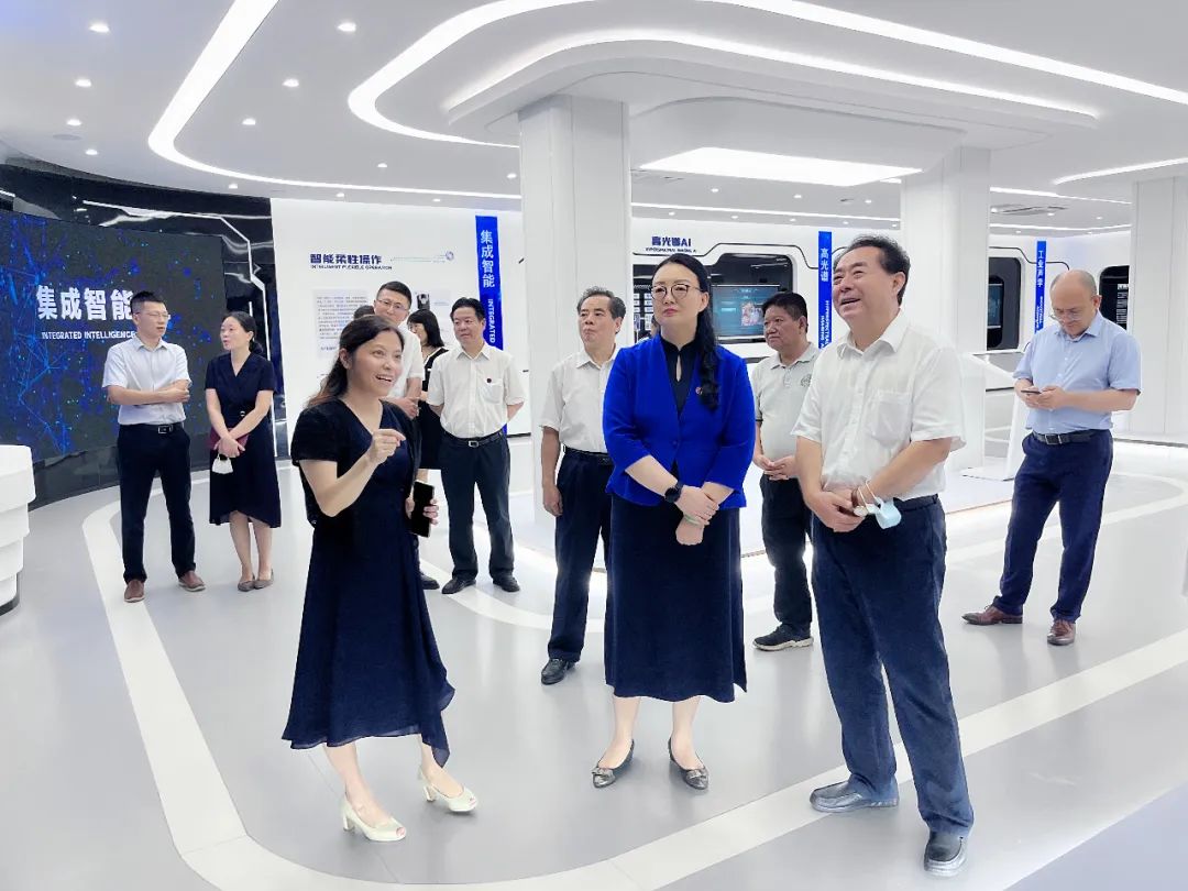 彩神IV争霸集团党委书记🚤、董事长白涛带队拜访广东省科学院 彩神IV争霸集团党委书记、董事长白涛带队拜访广东省科学院