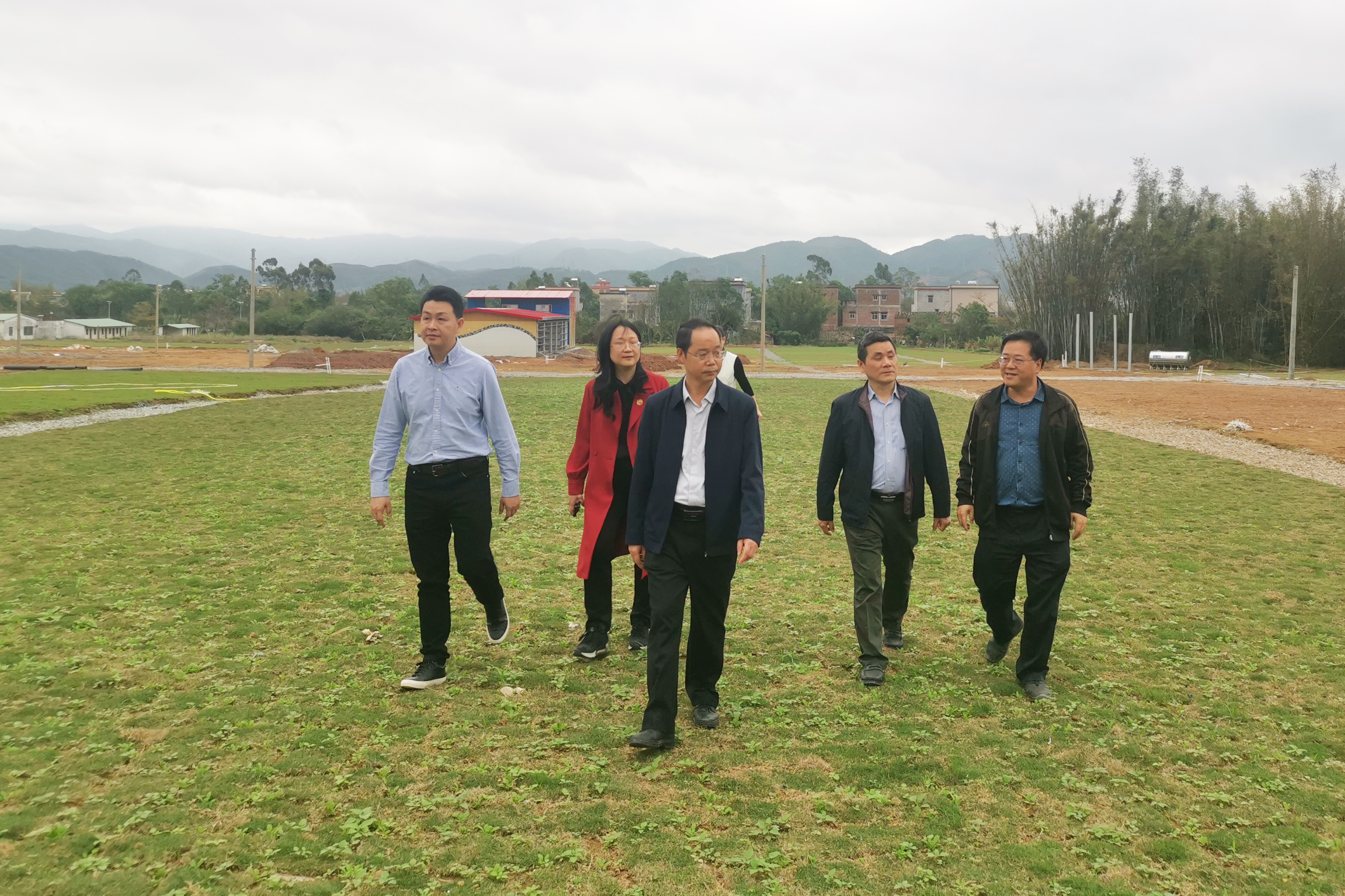 彩神IV争霸集团党委副书记🙋♂️、董事、工会主席黄家合带队调研指导乡村振兴驻镇帮扶工作 彩神IV争霸集团党委副书记、董事🏌️♂️、工会主席黄家合带队调研指导乡村振兴驻镇帮扶工作
